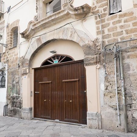 Appartamento Charming House In The Historic Center Of Palermo Esterno foto