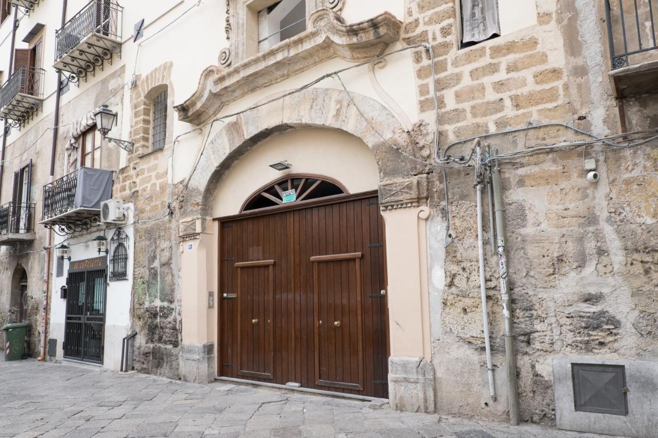 Appartamento Charming House In The Historic Center Of Palermo Esterno foto